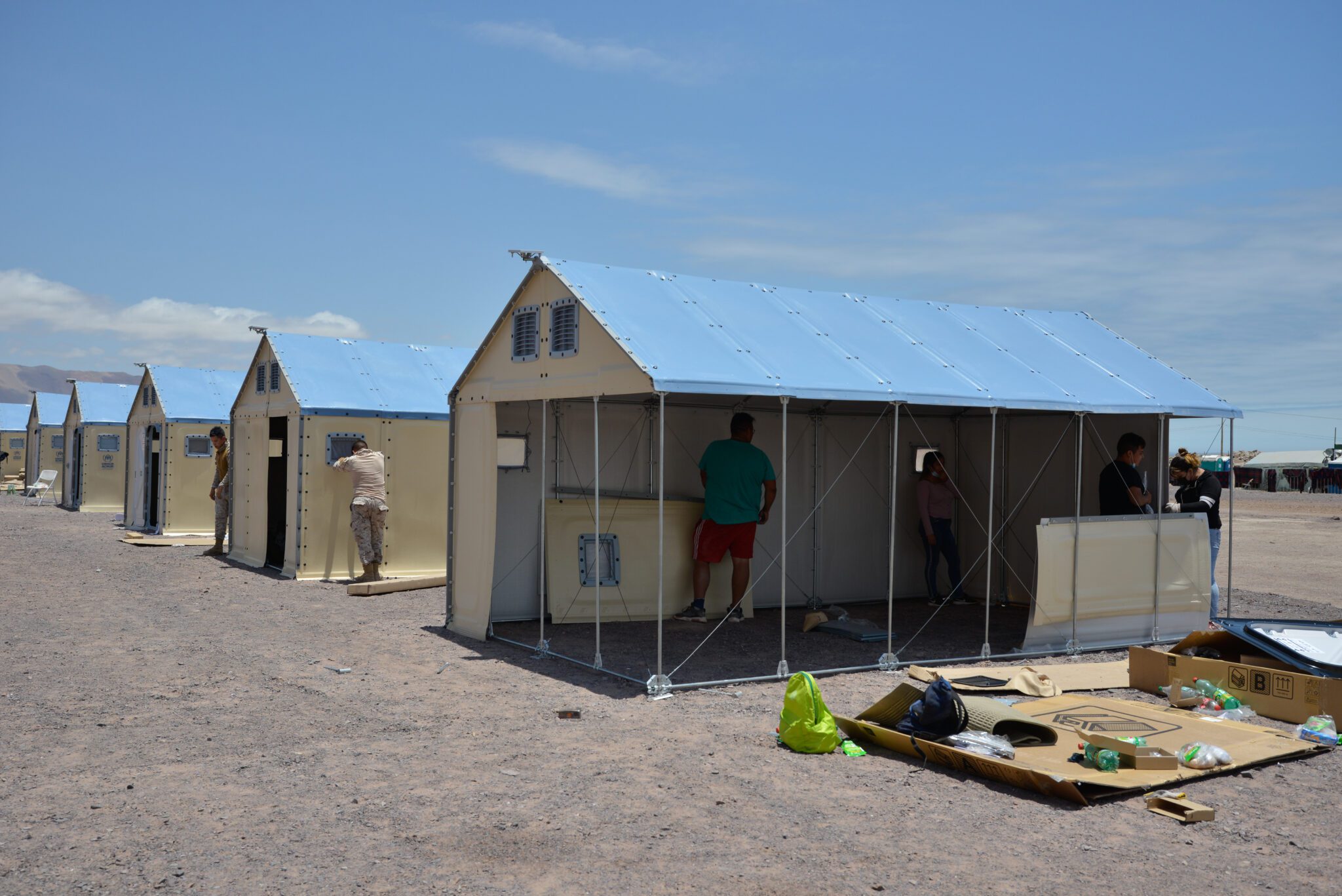 Chile.ACNUR carries out the installation of a Temporary Sanitary Station 25 kilometers from the city of Iquique.